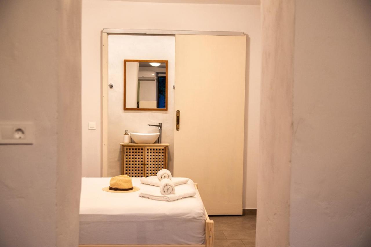 Feneri 3 -Cozy Rustic Apt 20' From Elafonisi Beach Perivolia  Exteriér fotografie