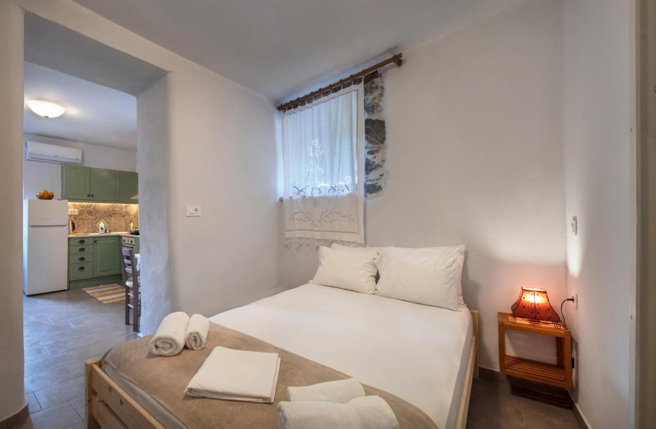 Feneri 3 -Cozy Rustic Apt 20' From Elafonisi Beach Perivolia  Exteriér fotografie