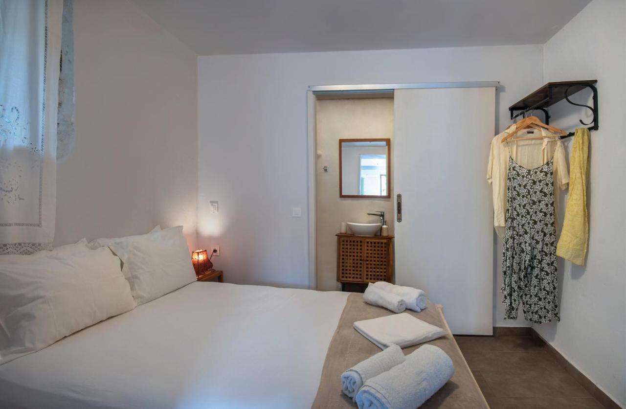 Feneri 3 -Cozy Rustic Apt 20' From Elafonisi Beach Perivolia  Exteriér fotografie